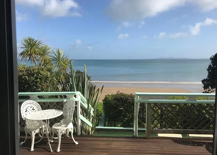 San Marino Motor Lodge Absolute Beachfront